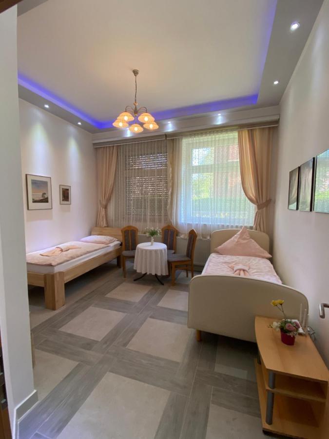 Gelsenkirchen Am Floez Hotel Екстериор снимка