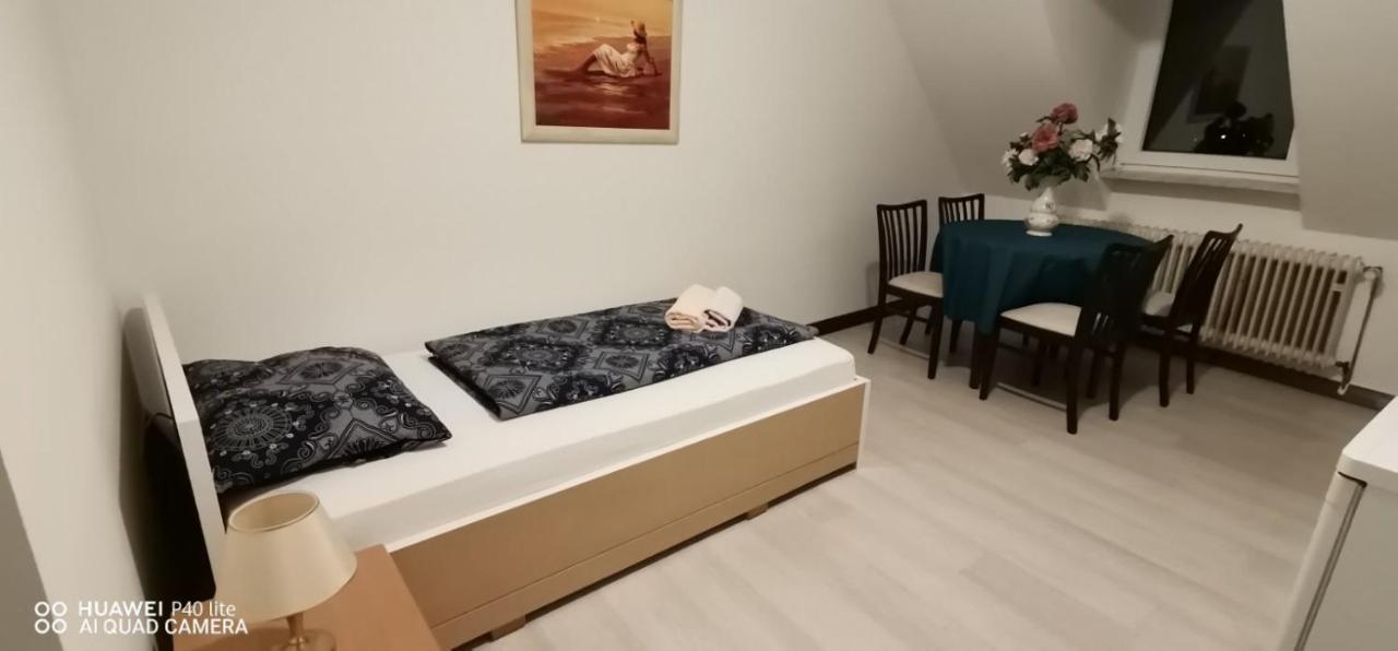 Gelsenkirchen Am Floez Hotel Екстериор снимка