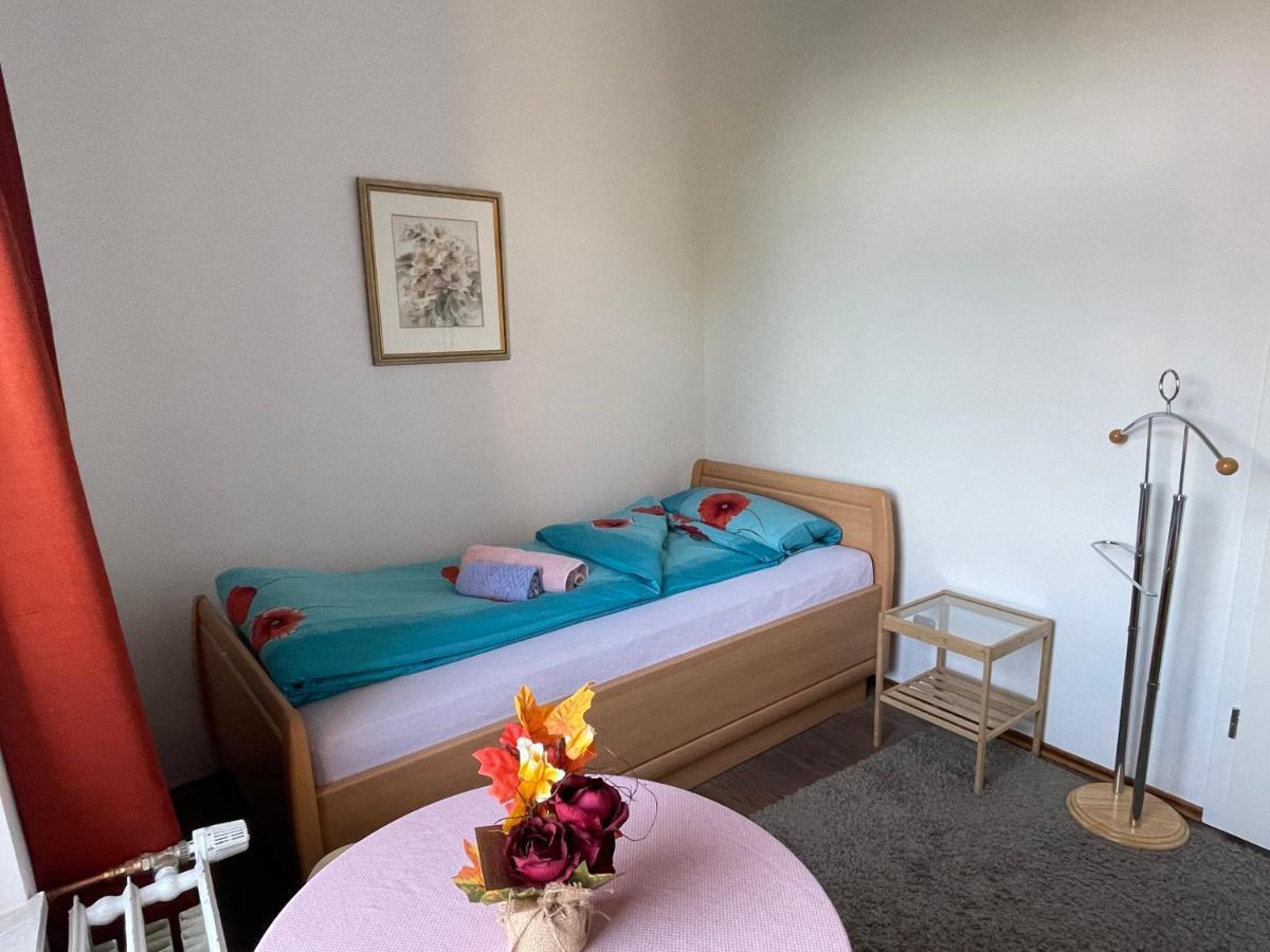 Gelsenkirchen Am Floez Hotel Екстериор снимка